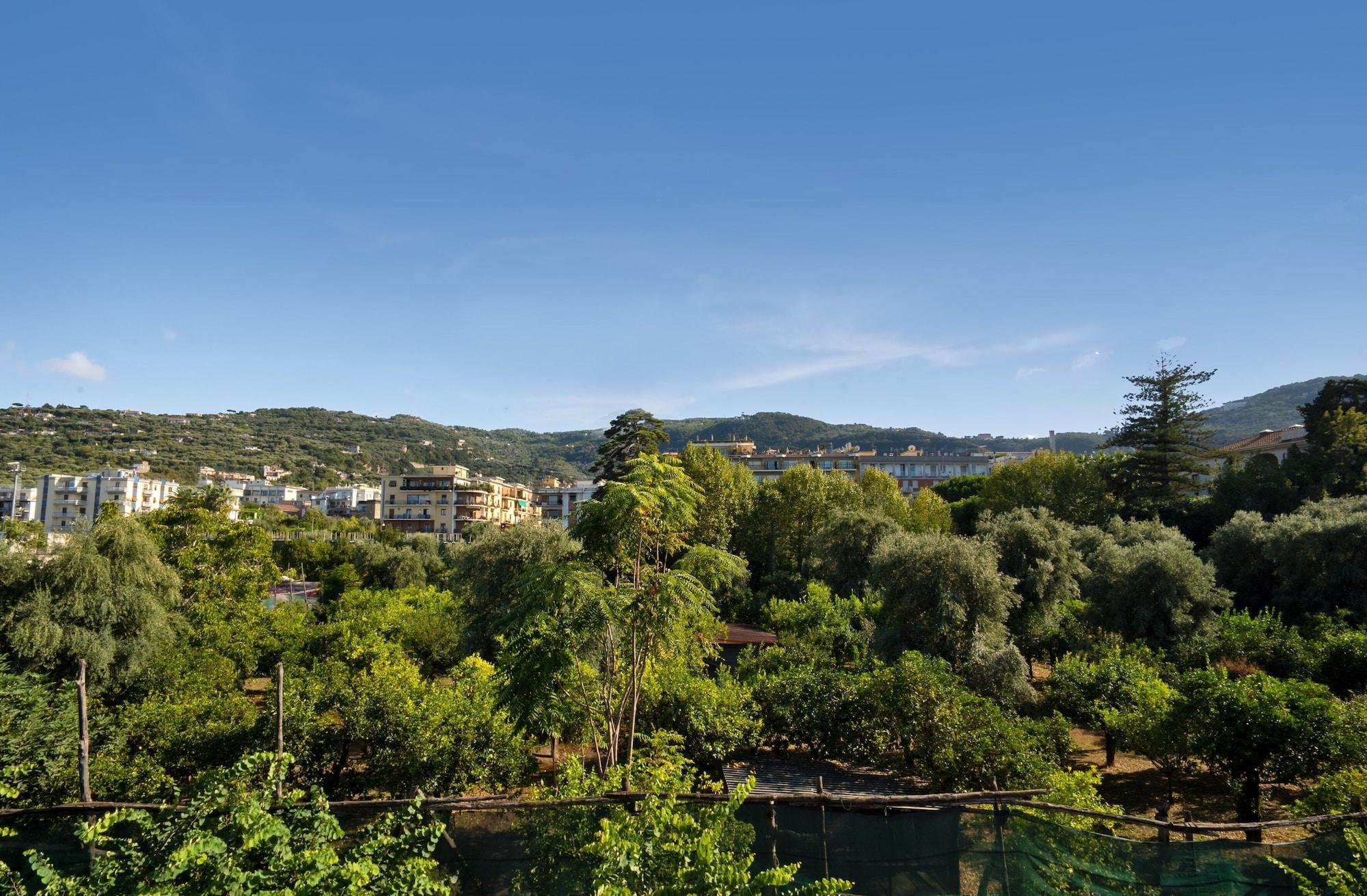 Hotel Lorelei Londres Sorrento Bagian luar foto
